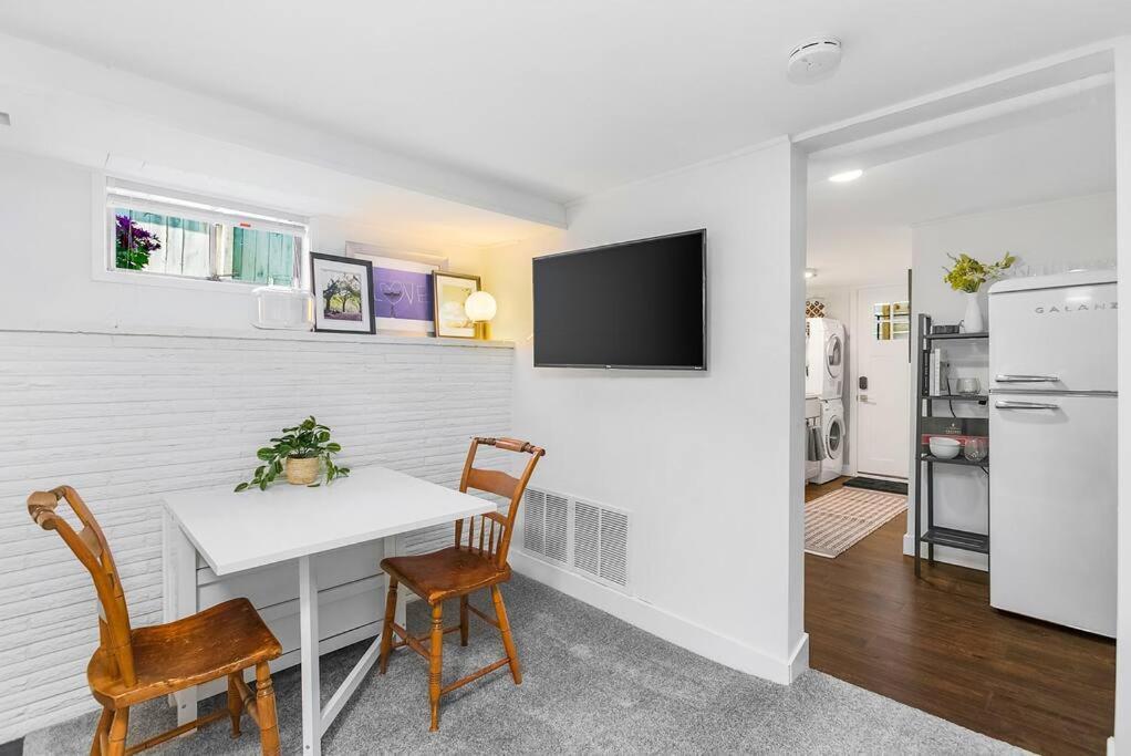 Lilac In Law, Picturesque Lower Unit Seattle Ngoại thất bức ảnh