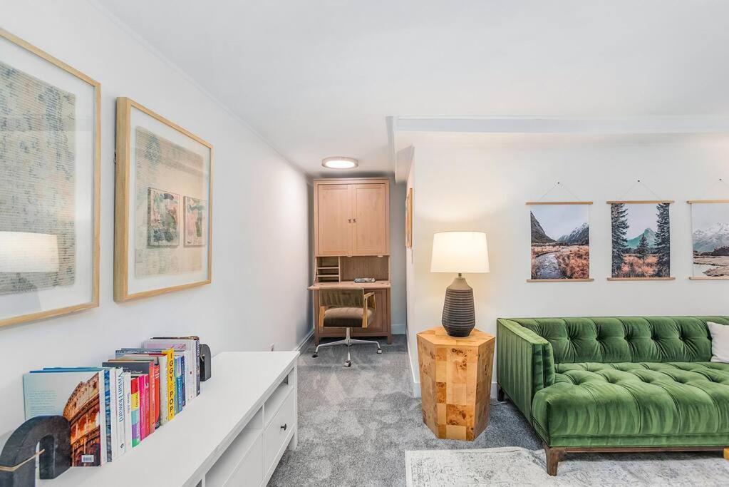 Lilac In Law, Picturesque Lower Unit Seattle Ngoại thất bức ảnh