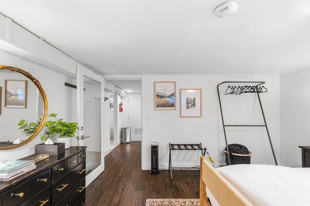 Lilac In Law, Picturesque Lower Unit Seattle Ngoại thất bức ảnh