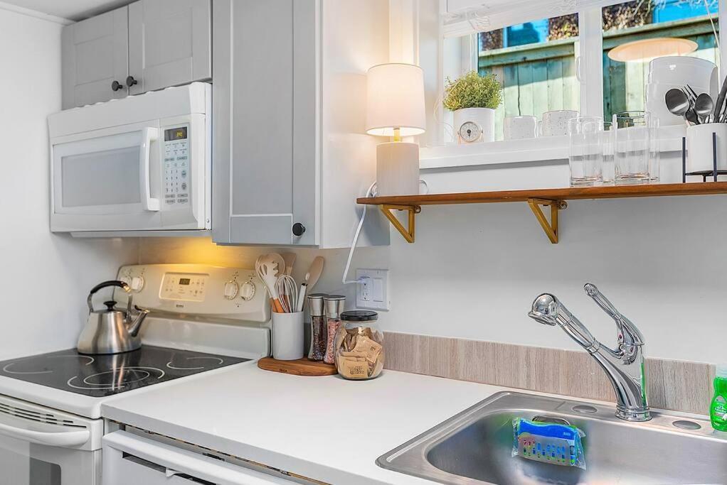 Lilac In Law, Picturesque Lower Unit Seattle Ngoại thất bức ảnh